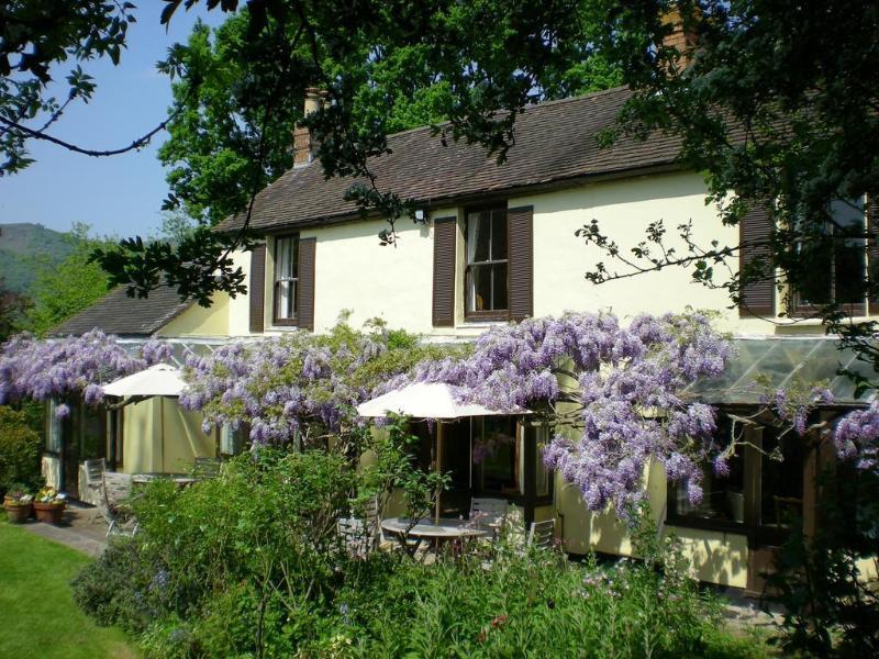 Holdfast Cottage Hotel Great Malvern Exterior photo